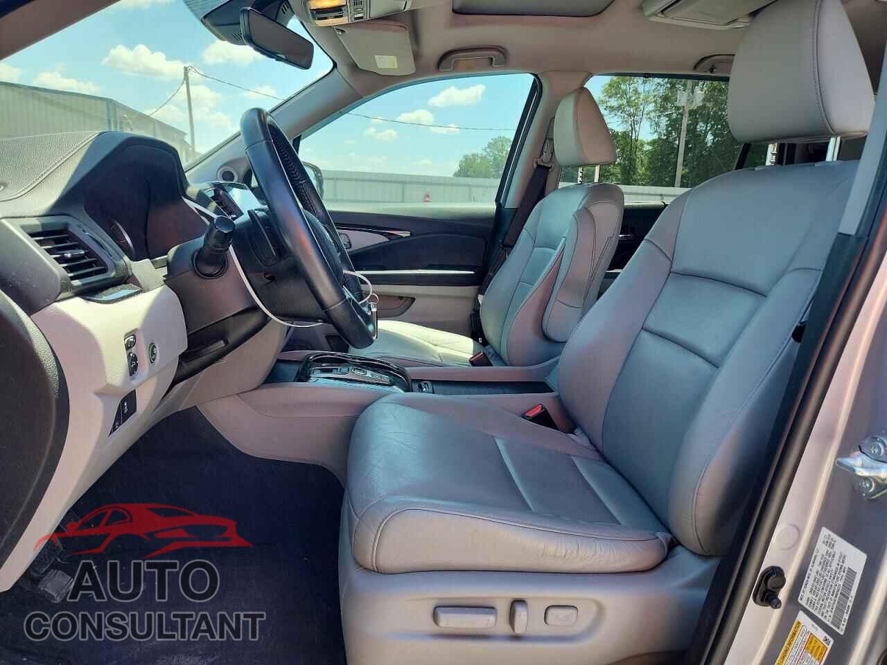 HONDA PILOT 2021 - 5FNYF6H67MB058224