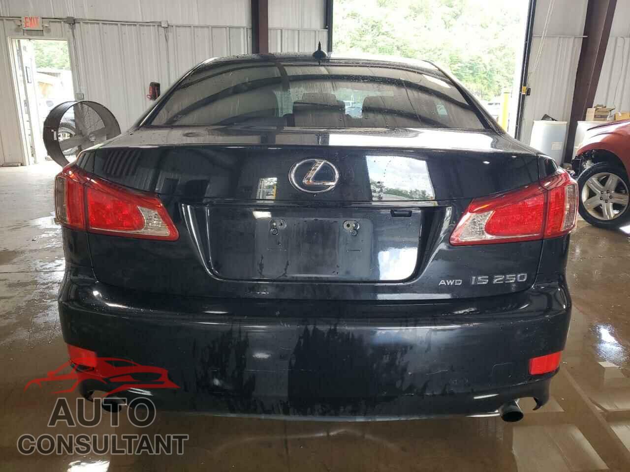 LEXUS IS 2012 - JTHCF5C21C5059246