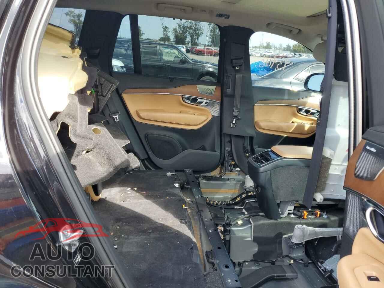 VOLVO XC90 2016 - YV4A22PL1G1005493