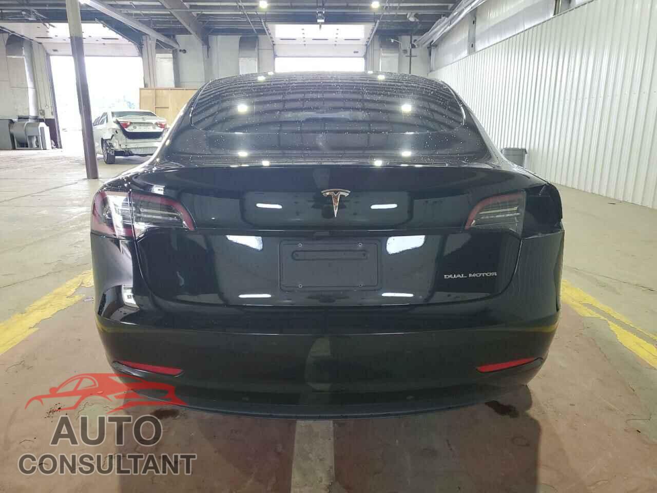TESLA MODEL 3 2021 - 5YJ3E1EB8MF961824