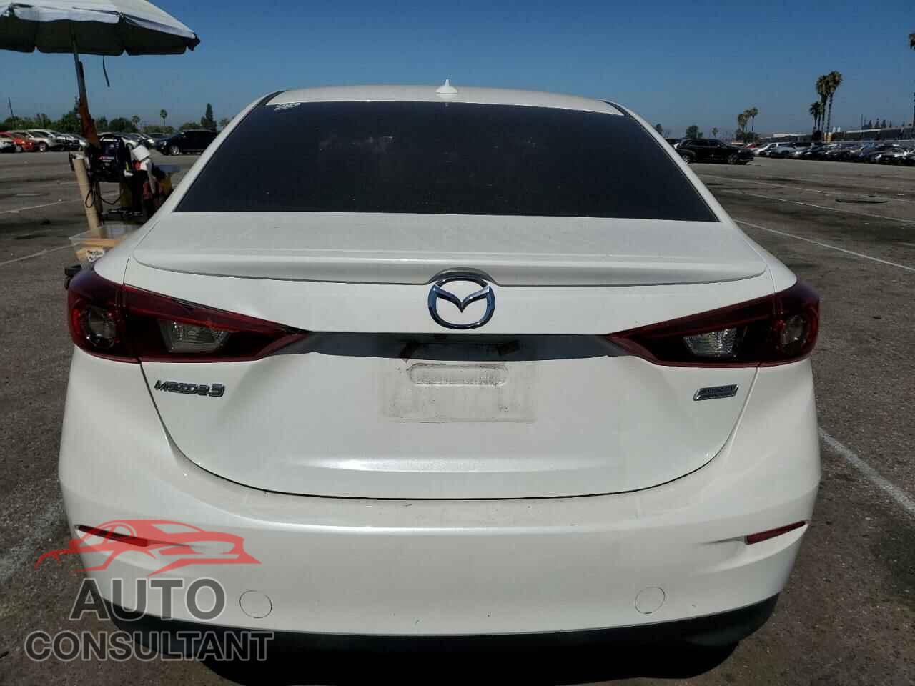 MAZDA 3 2017 - JM1BN1V78H1120057