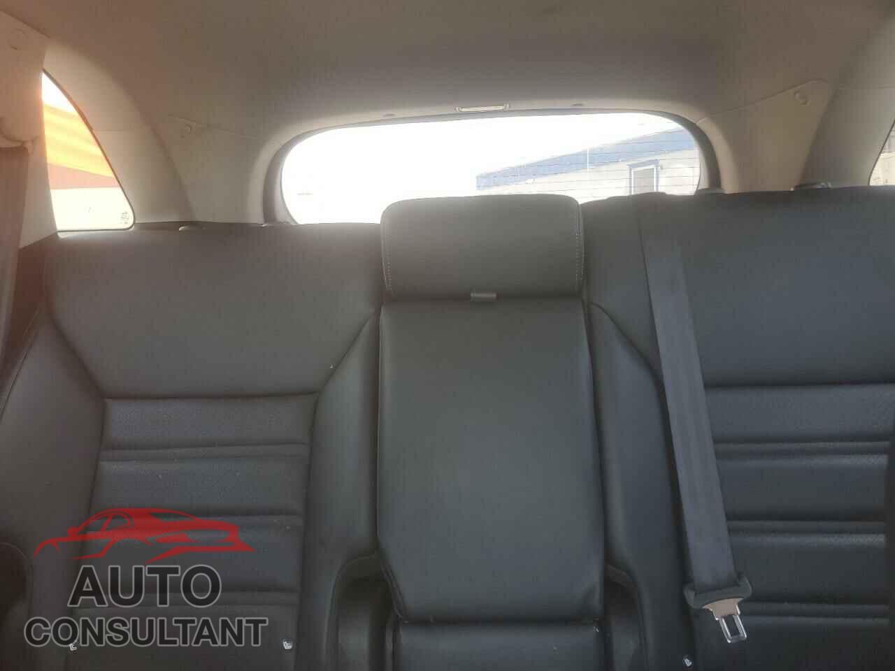 KIA SORENTO 2016 - 5XYPH4A10GG047331