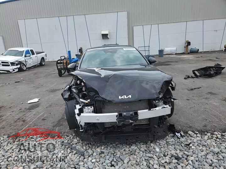 KIA K5 2026 - KNAG64J75T5471677