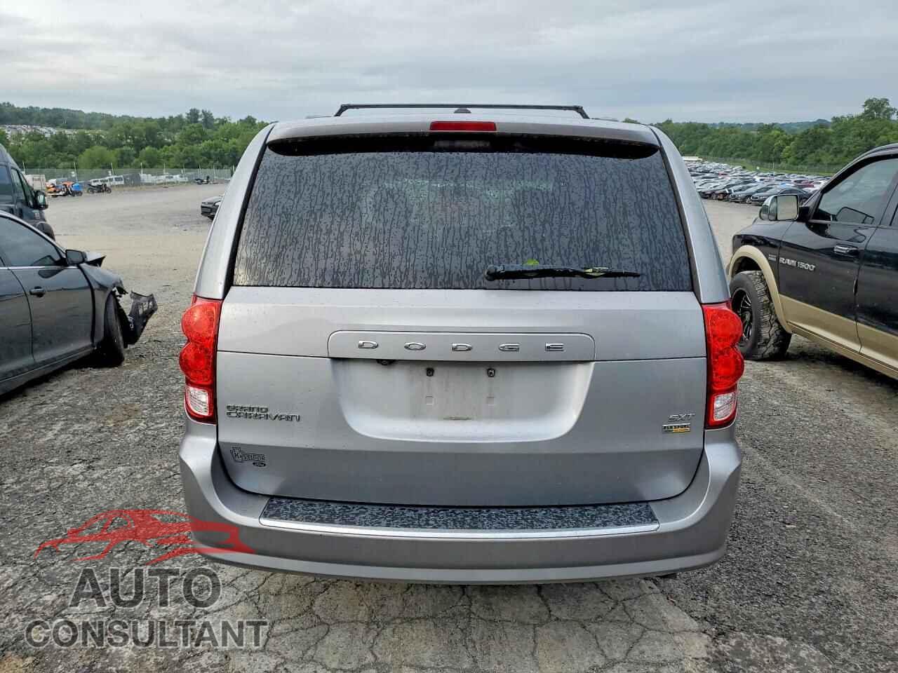 DODGE CARAVAN 2018 - 2C4RDGCG3JR240163