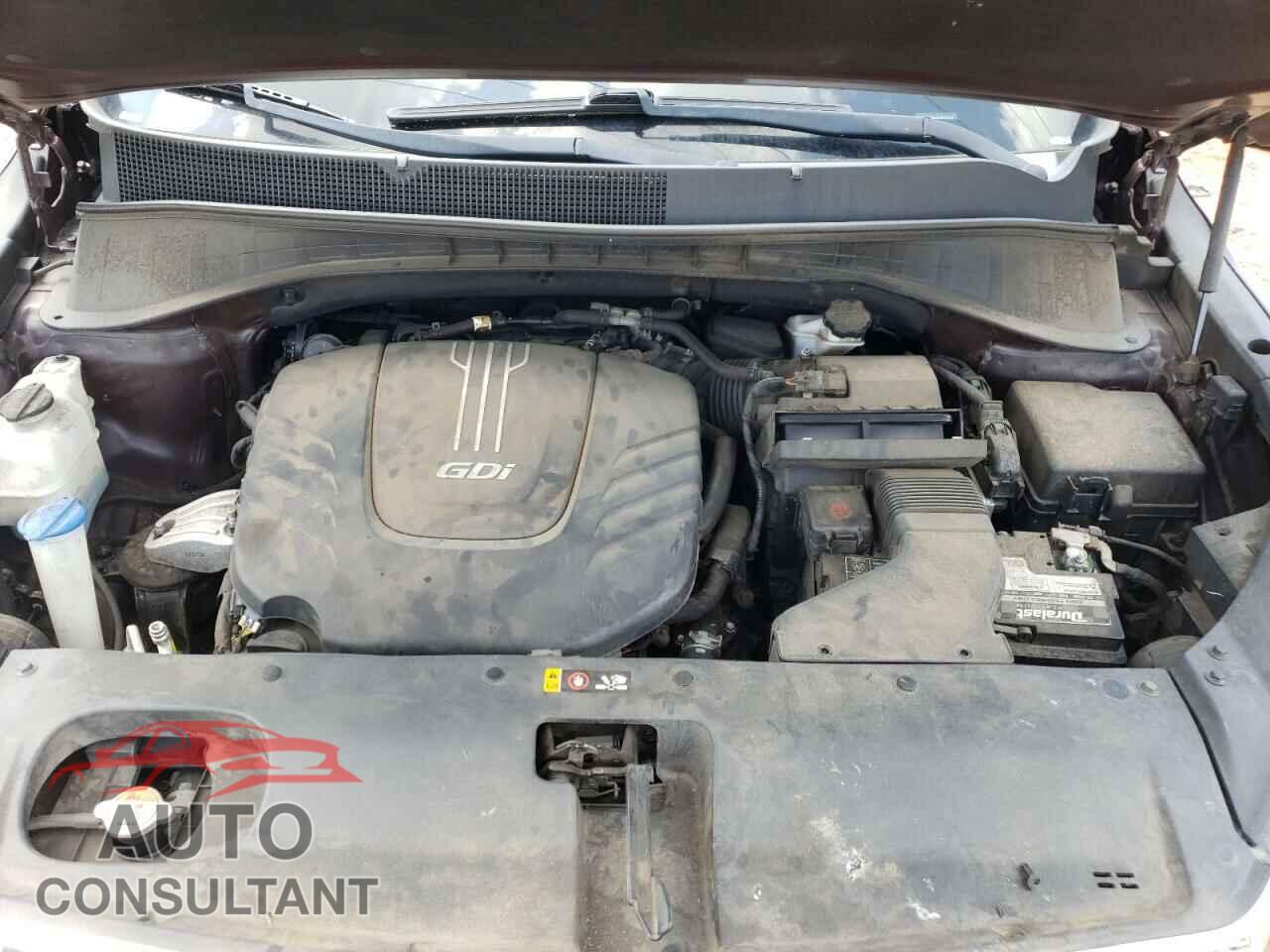 KIA SORENTO 2018 - 5XYPGDA58JG413162