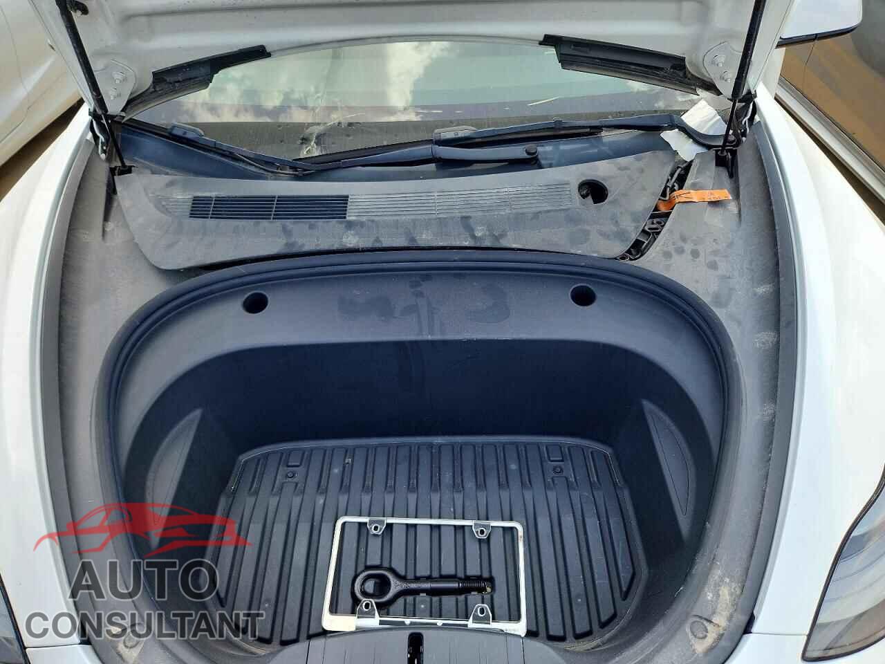 TESLA MODEL 3 2021 - 5YJ3E1EA8MF100280