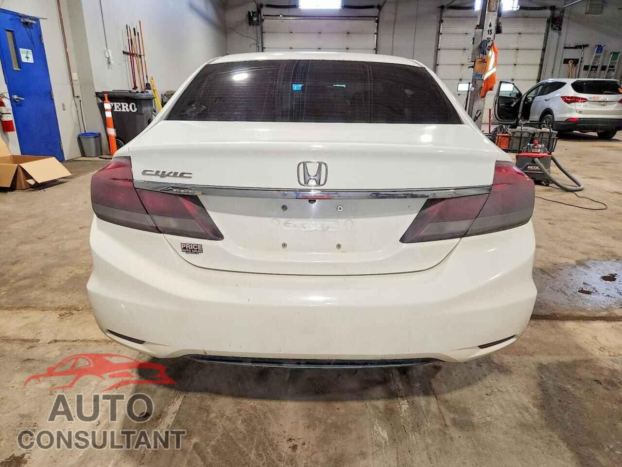 HONDA CIVIC 2013 - 2HGFB2E57DH031902