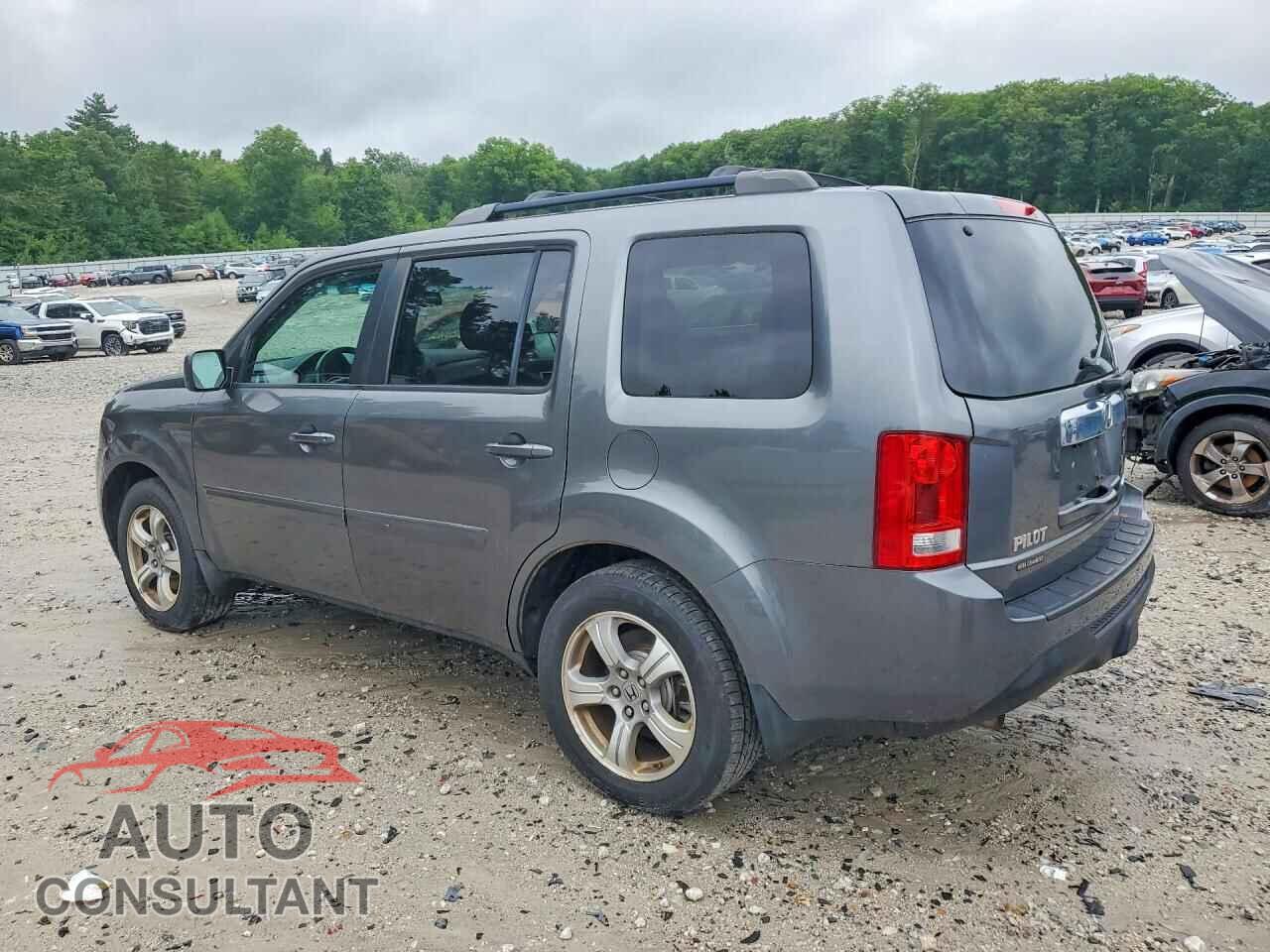 HONDA PILOT 2013 - 5FNYF4H54DB072755