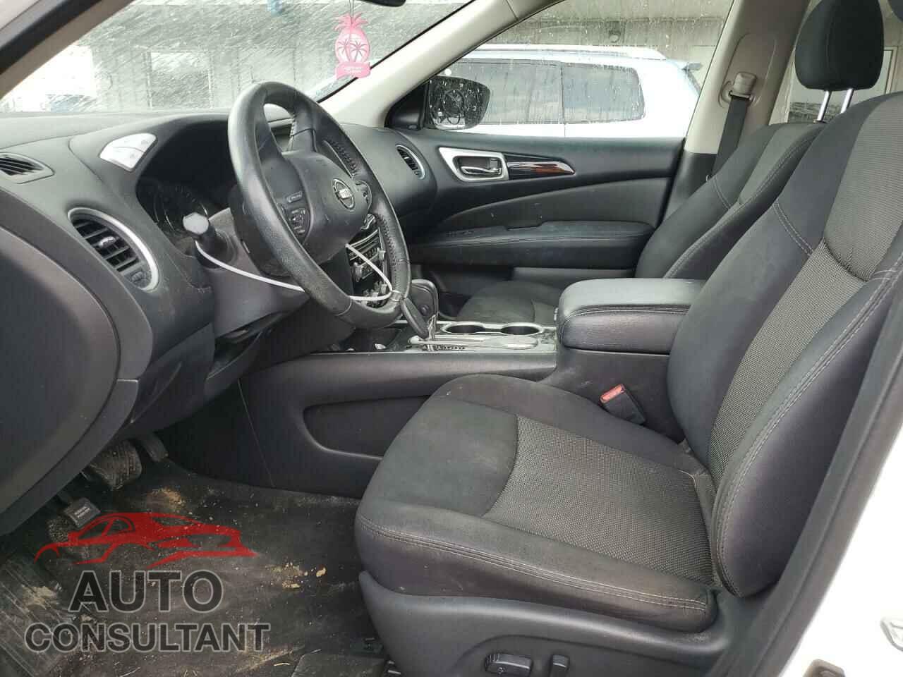 NISSAN PATHFINDER 2019 - 5N1DR2MN9KC601008