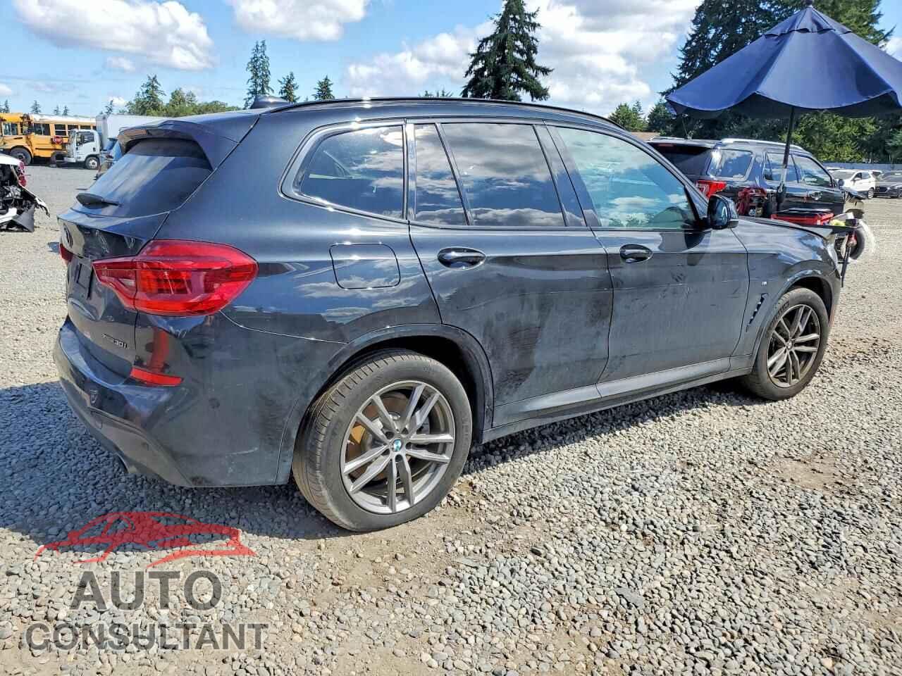 BMW X3 2019 - 5UXTR9C53KLP81305