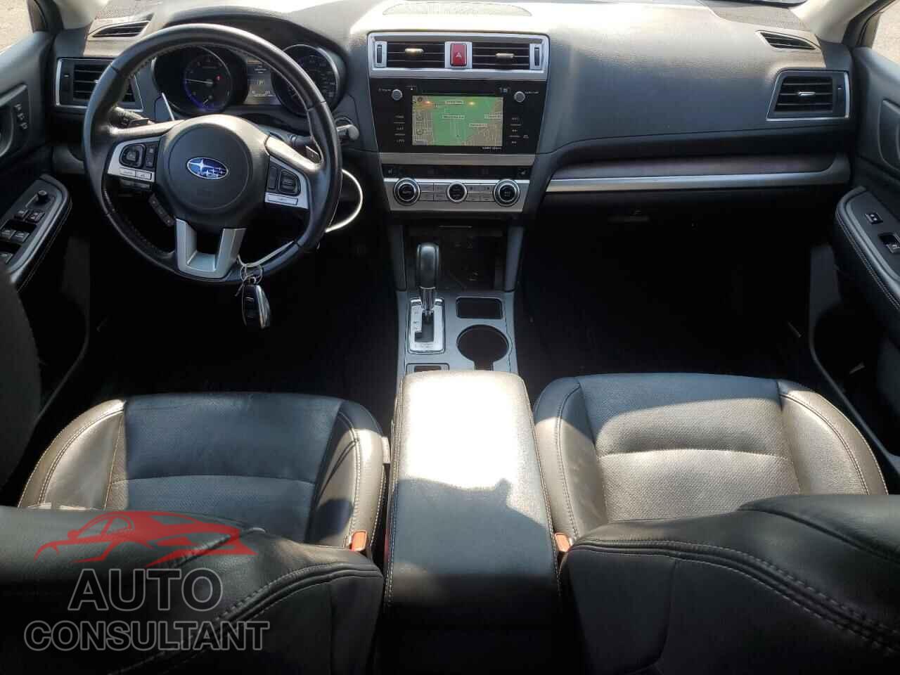 SUBARU LEGACY 2015 - 4S4BSELC3F3333981