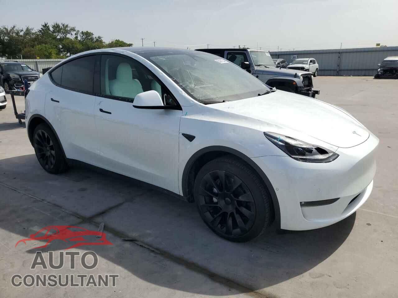 TESLA MODEL Y 2022 - 7SAYGDEE0NF523105