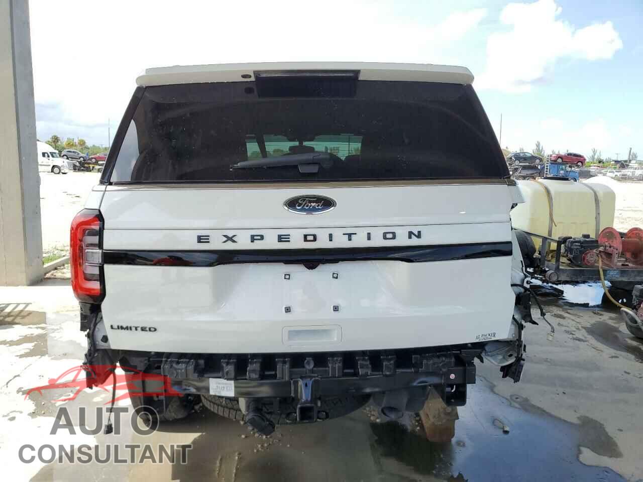 FORD EXPEDITION 2023 - 1FMJU2A86PEA53643