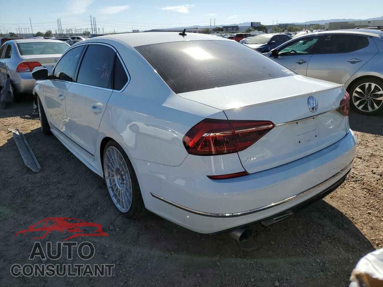 VOLKSWAGEN PASSAT 2016 - 1VWAT7A38GC059963