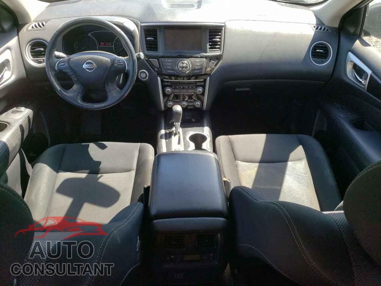 NISSAN PATHFINDER 2018 - 5N1DR2MM6JC631900