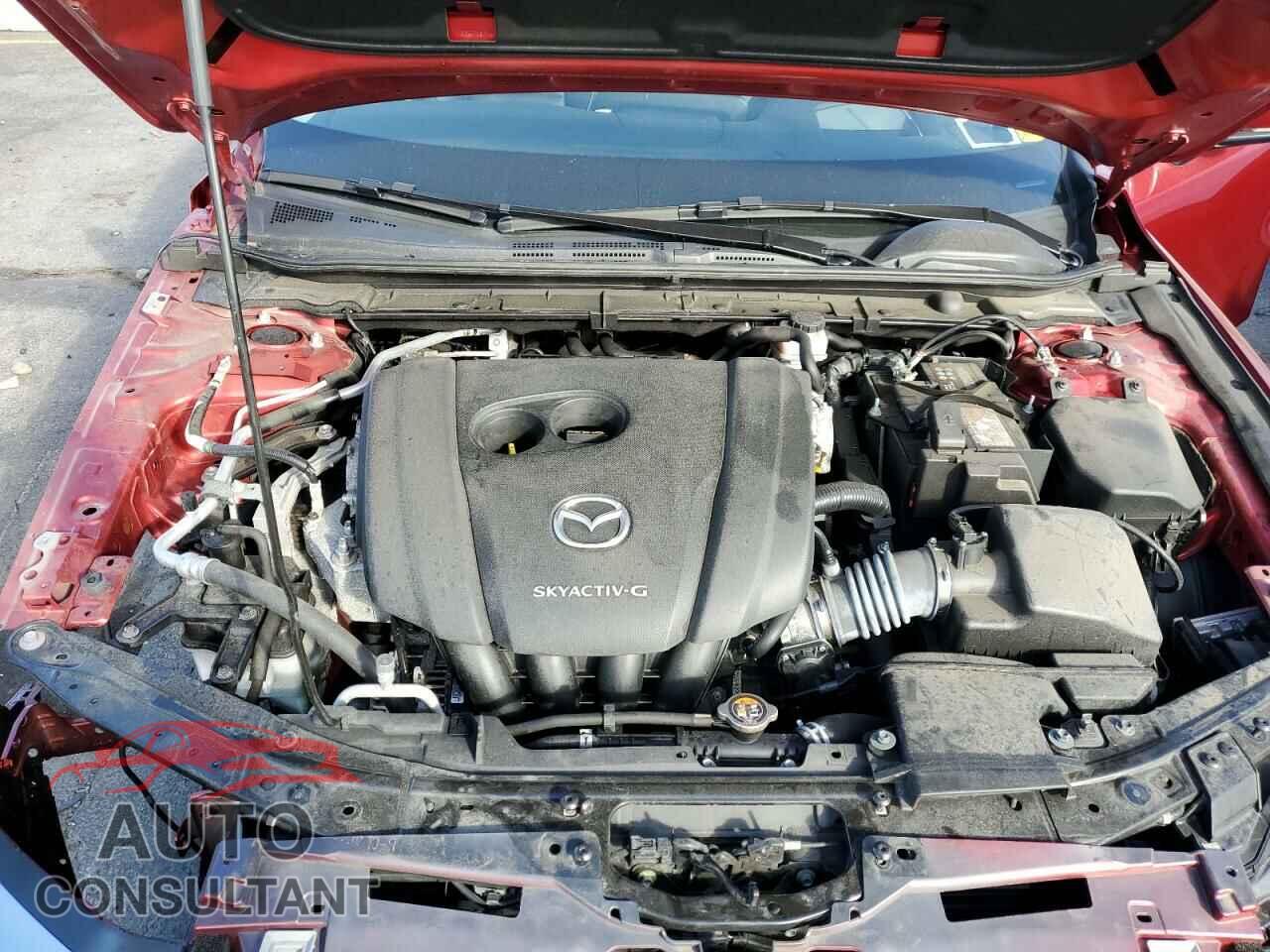 MAZDA 3 2019 - 3MZBPAEM0KM104328