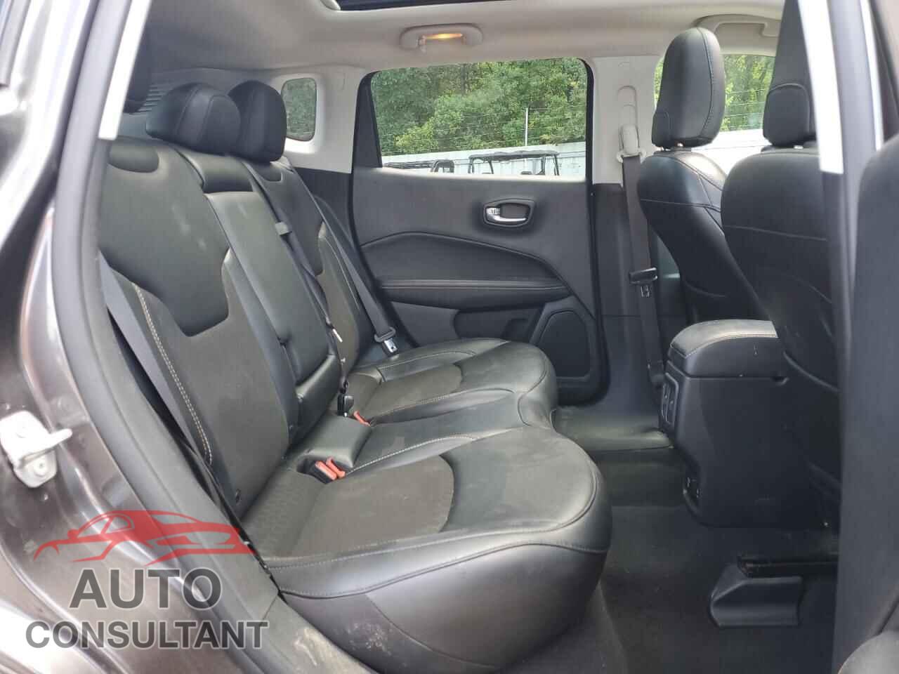 JEEP COMPASS 2020 - 3C4NJDBB7LT228643