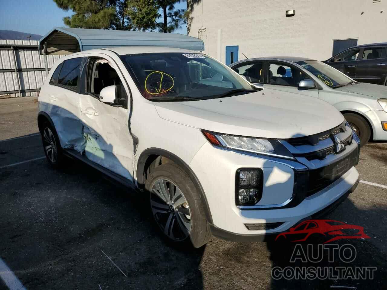 MITSUBISHI OUTLANDER 2021 - JA4ARUAU7MU014764