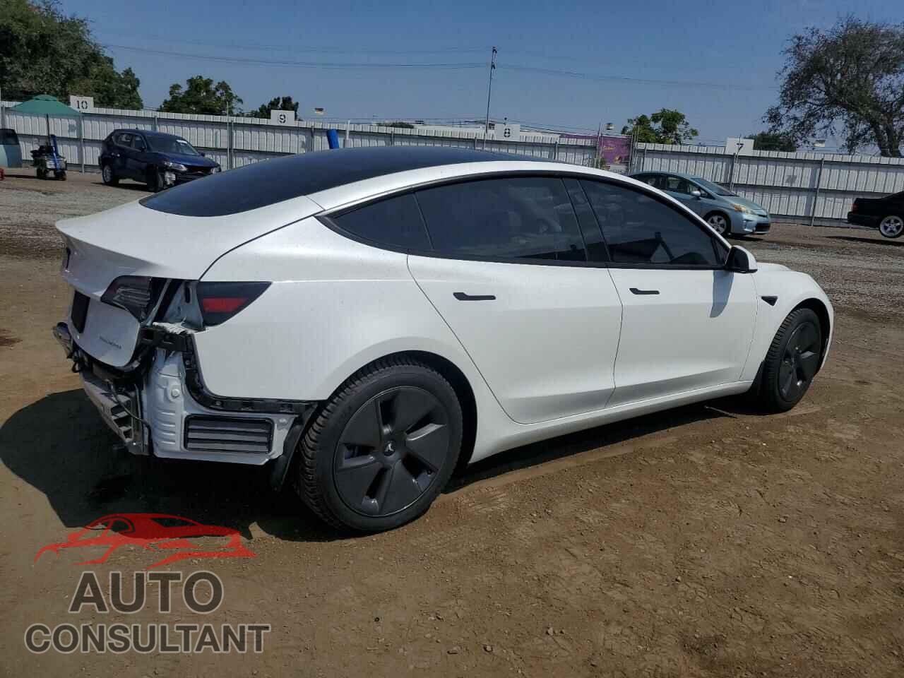 TESLA MODEL 3 2021 - 5YJ3E1EBXMF074449