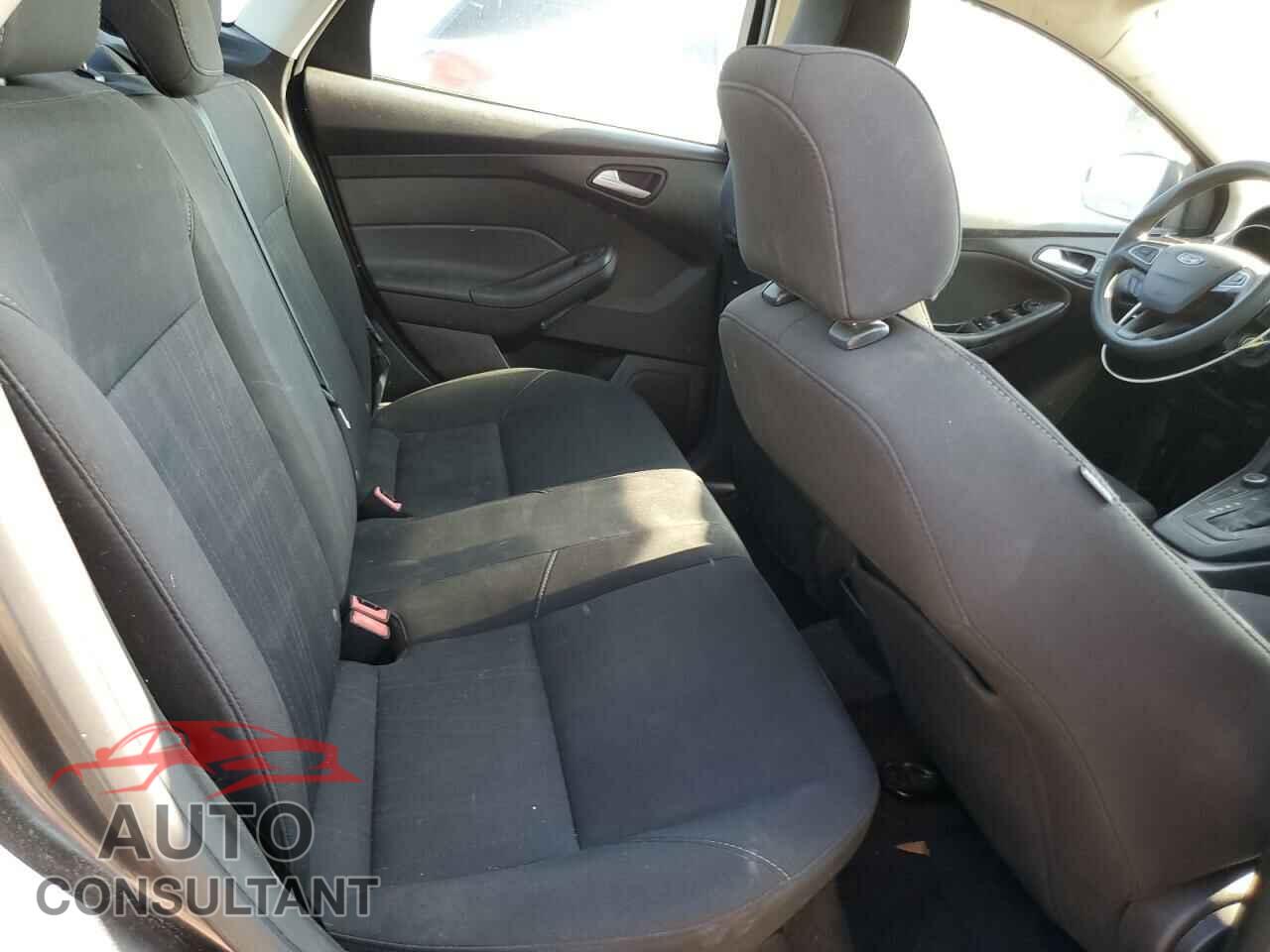 FORD FOCUS 2016 - 1FADP3FE1GL253425