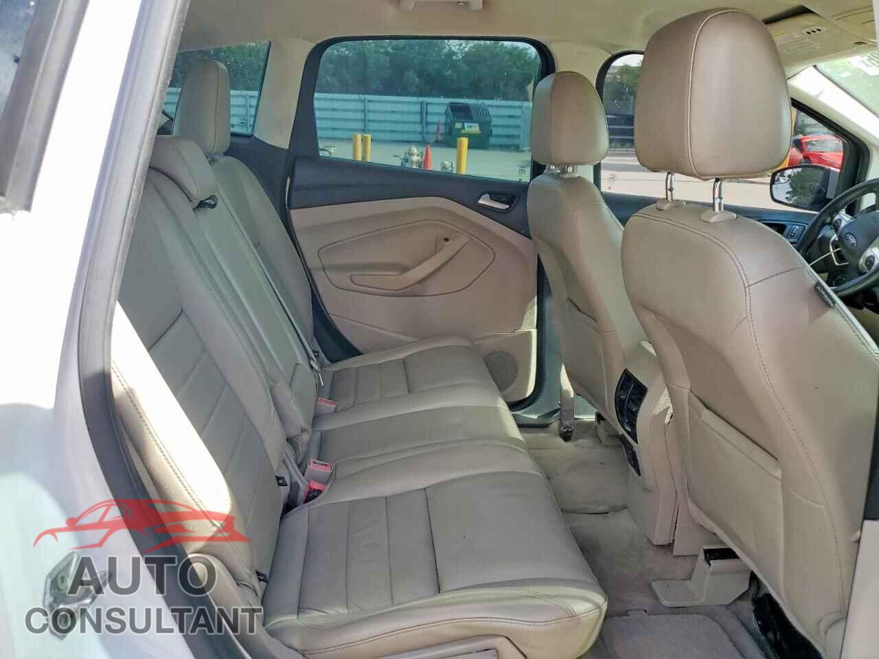 FORD CMAX 2013 - 1FADP5CU5DL521704
