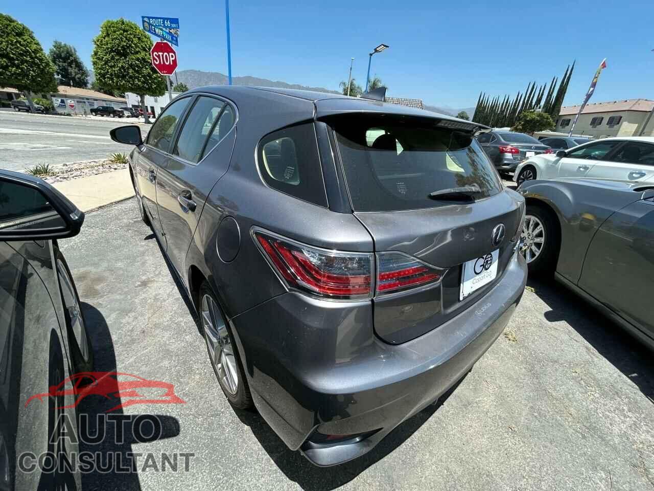 LEXUS CT 200 2015 - JTHKD5BH8F2210032