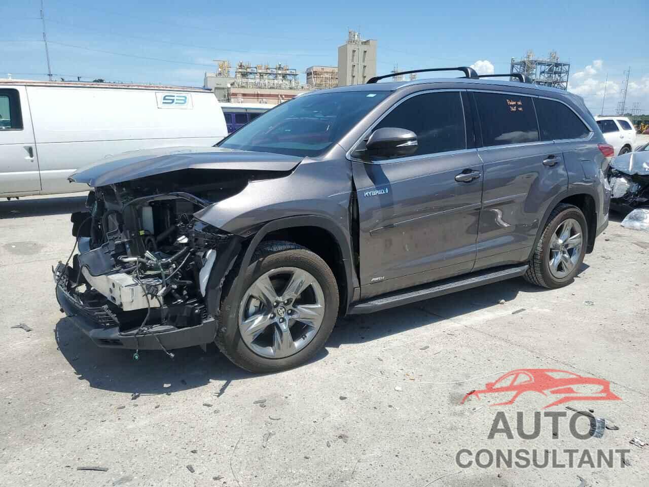 TOYOTA HIGHLANDER 2019 - 5TDDGRFH8KS078931