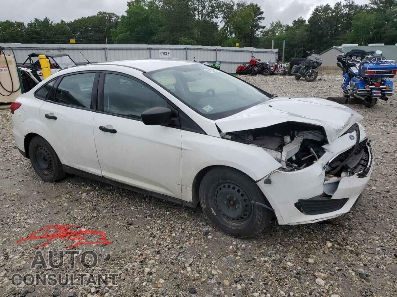 FORD FOCUS 2015 - 1FADP3E29FL381773