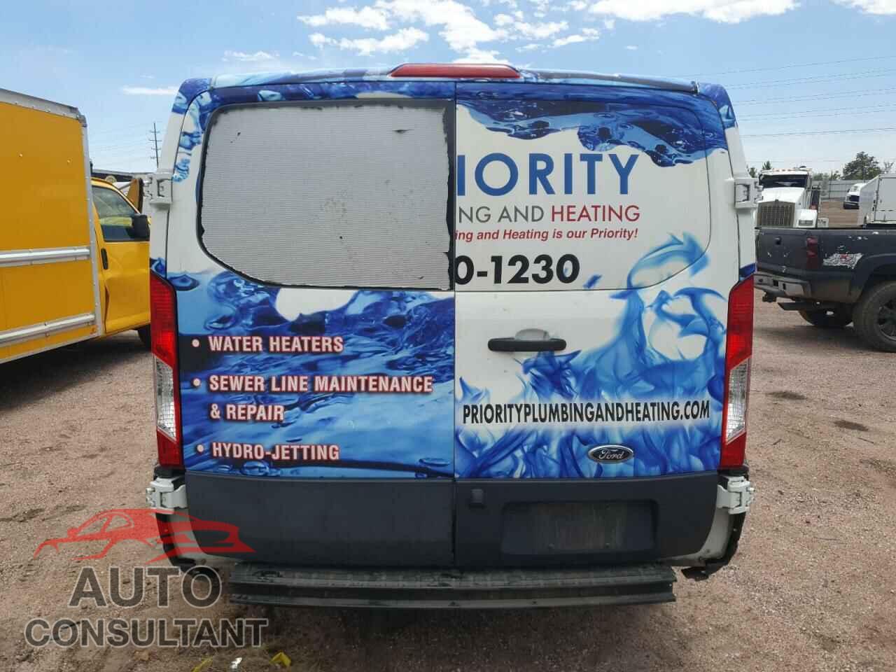 FORD TRANSIT 2017 - 1FTYR1ZM3HKB09718