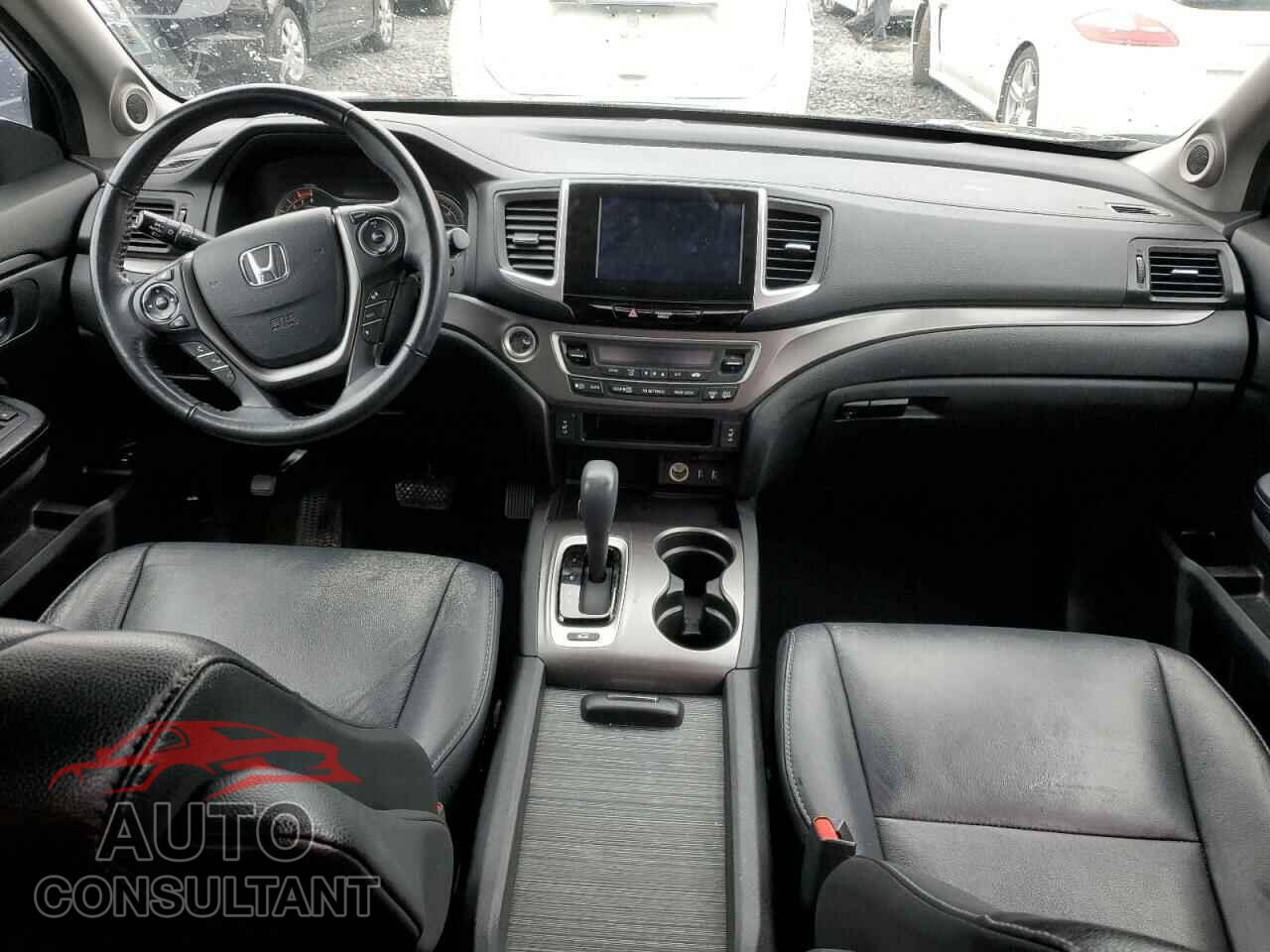 HONDA PILOT 2017 - 5FNYF6H55HB072930