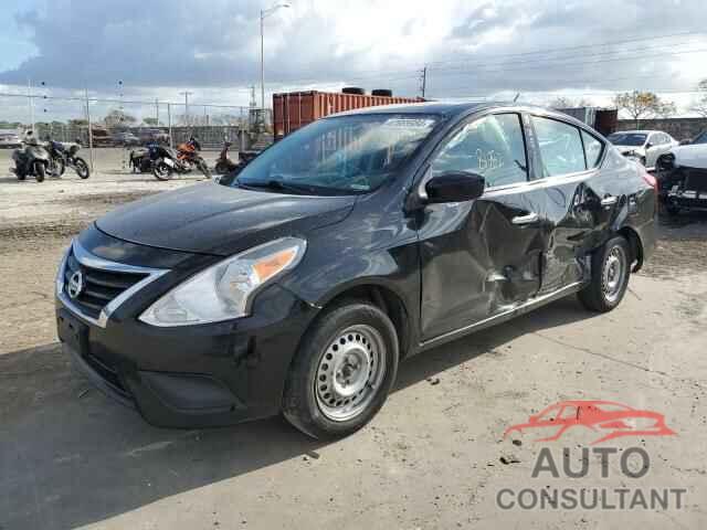 NISSAN VERSA 2018 - 3N1CN7APXJL847943