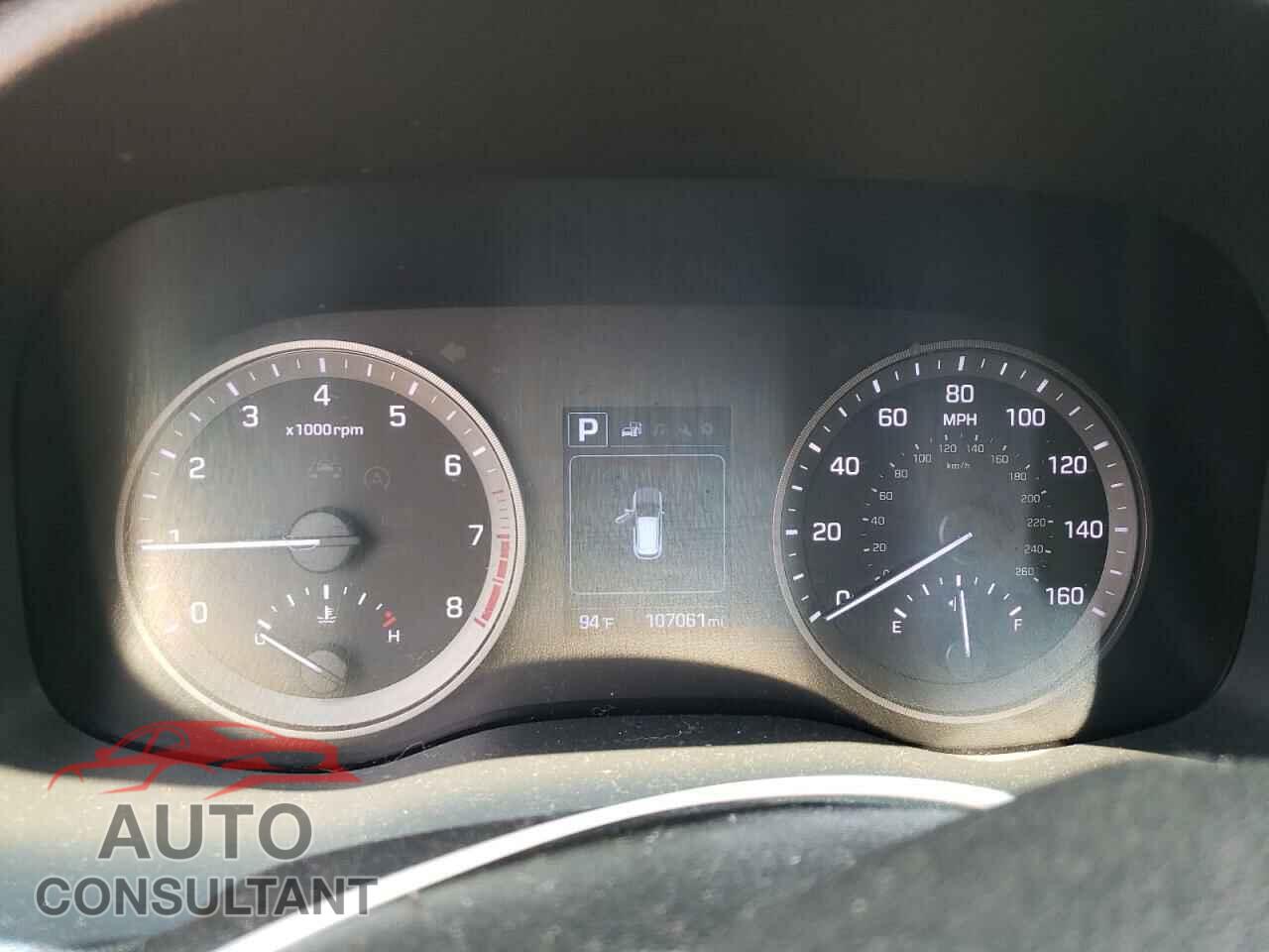 HYUNDAI TUCSON 2017 - KM8J3CA28HU304562