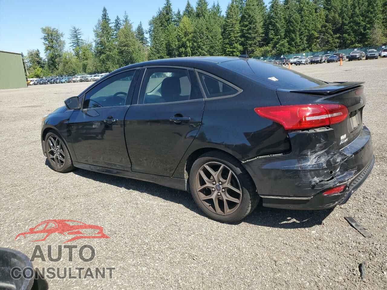 FORD FOCUS 2015 - 1FADP3F28FL235332