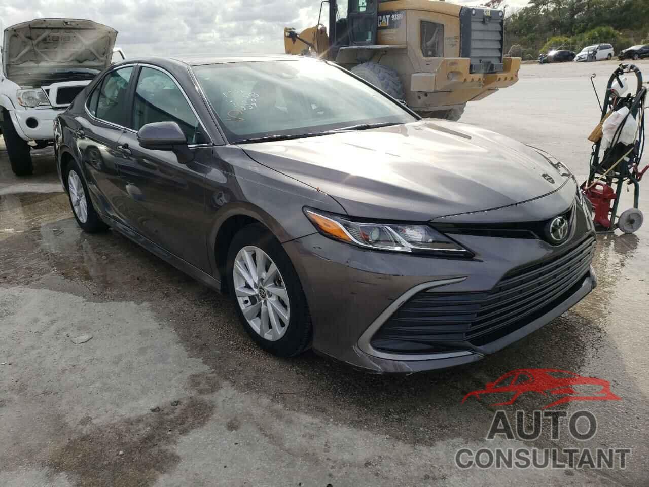 TOYOTA CAMRY 2021 - 4T1C11AK6MU405967