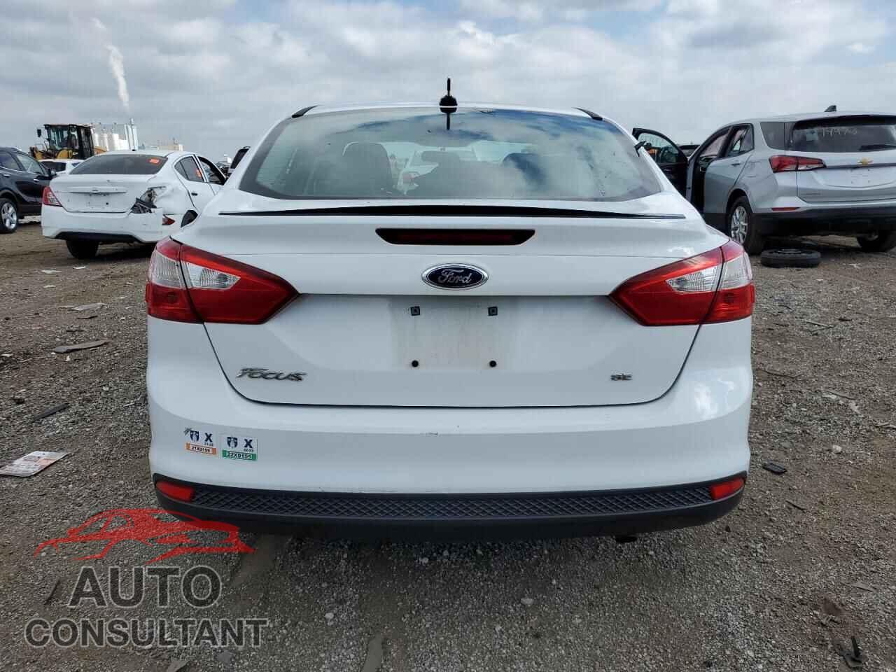 FORD FOCUS 2014 - 1FADP3F28EL132992
