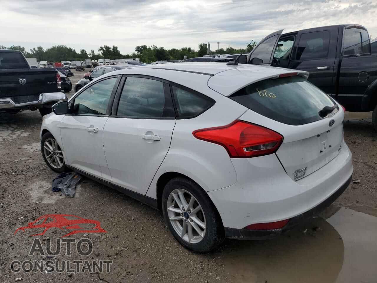 FORD FOCUS 2015 - 1FADP3K27FL295107