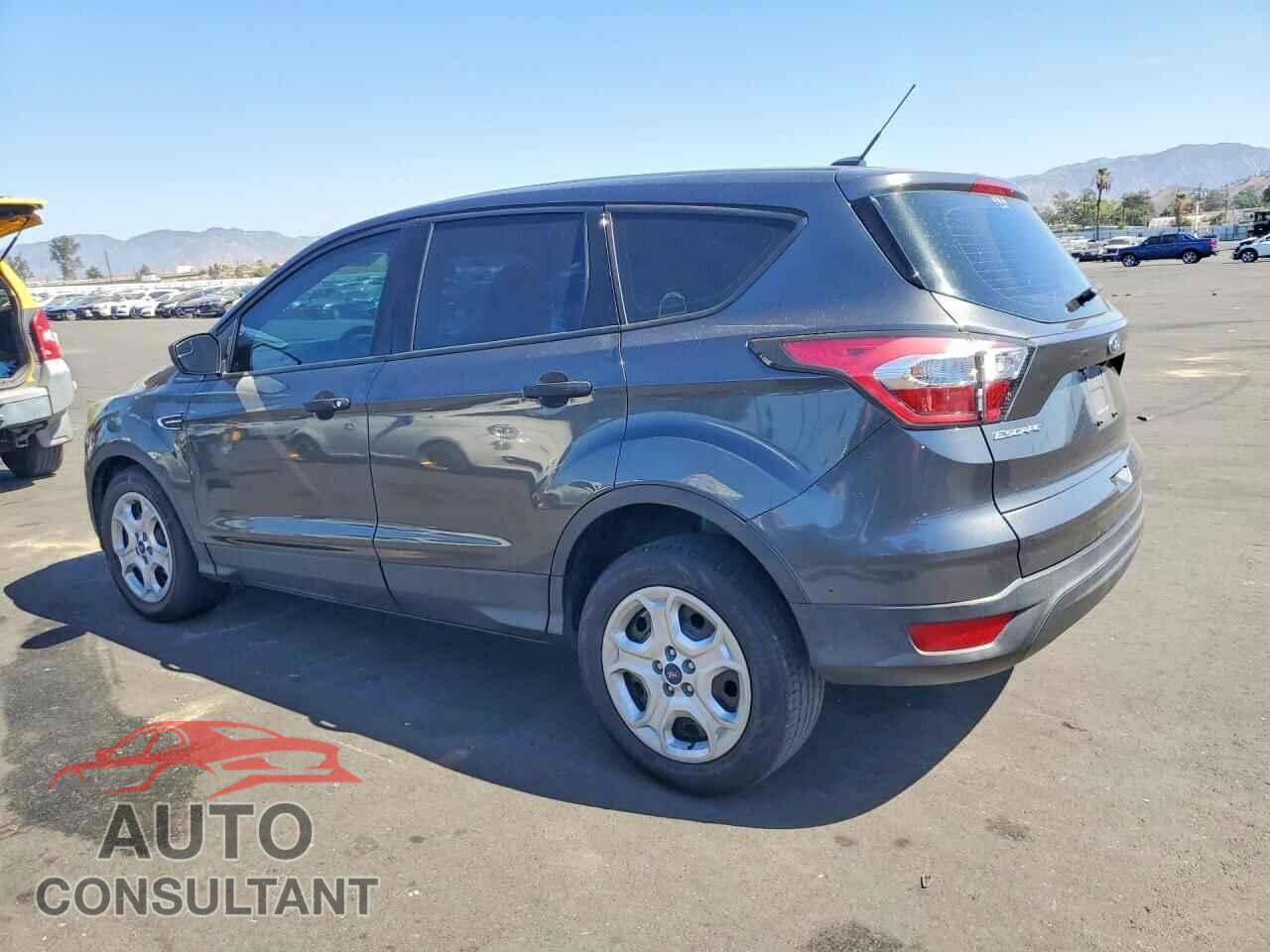FORD ESCAPE 2017 - 1FMCU0F74HUB44706