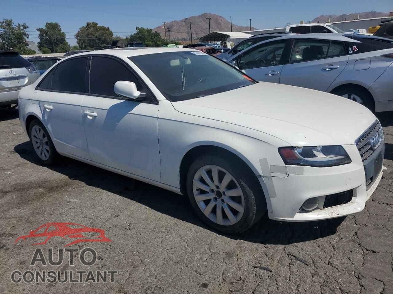 AUDI A4 2012 - WAUBFAFLXCN007749