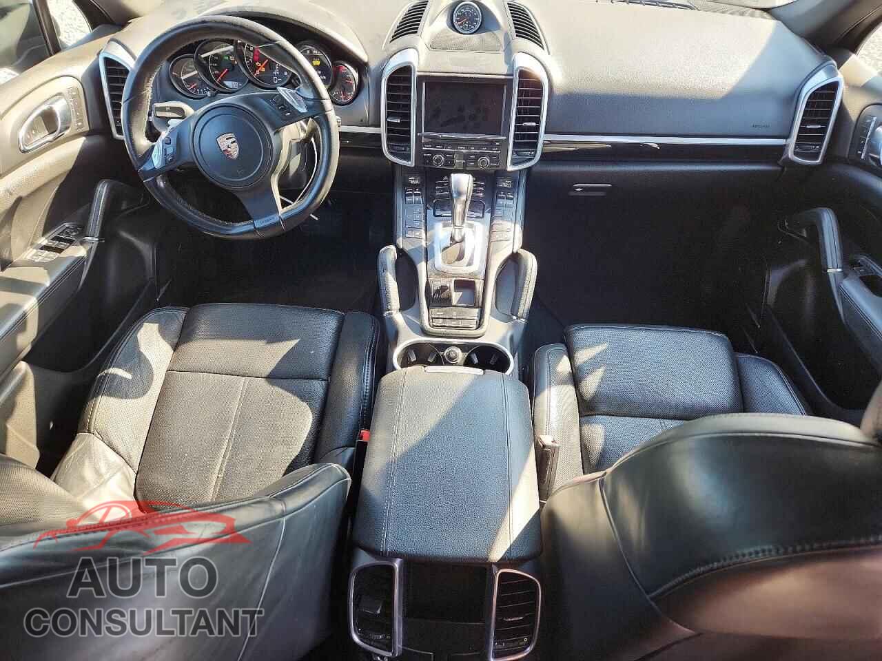 PORSCHE CAYENNE 2012 - WP1AA2A26CLA05749