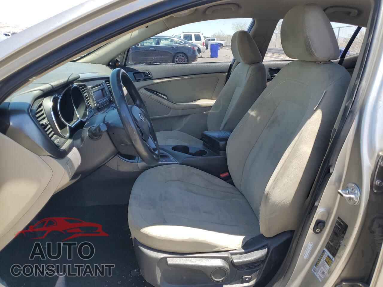 KIA OPTIMA 2011 - KNAGM4A7XB5145944