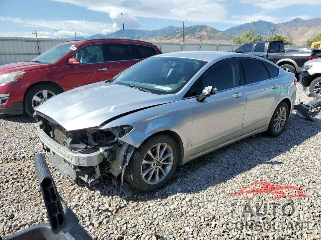 FORD FUSION 2017 - 3FA6P0H72HR217820