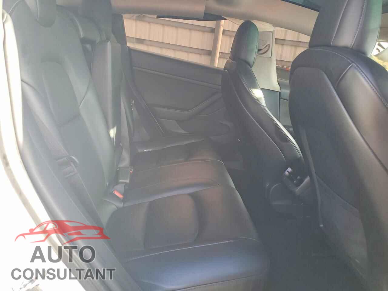 TESLA MODEL 3 2022 - 5YJ3E1EA0NF289492