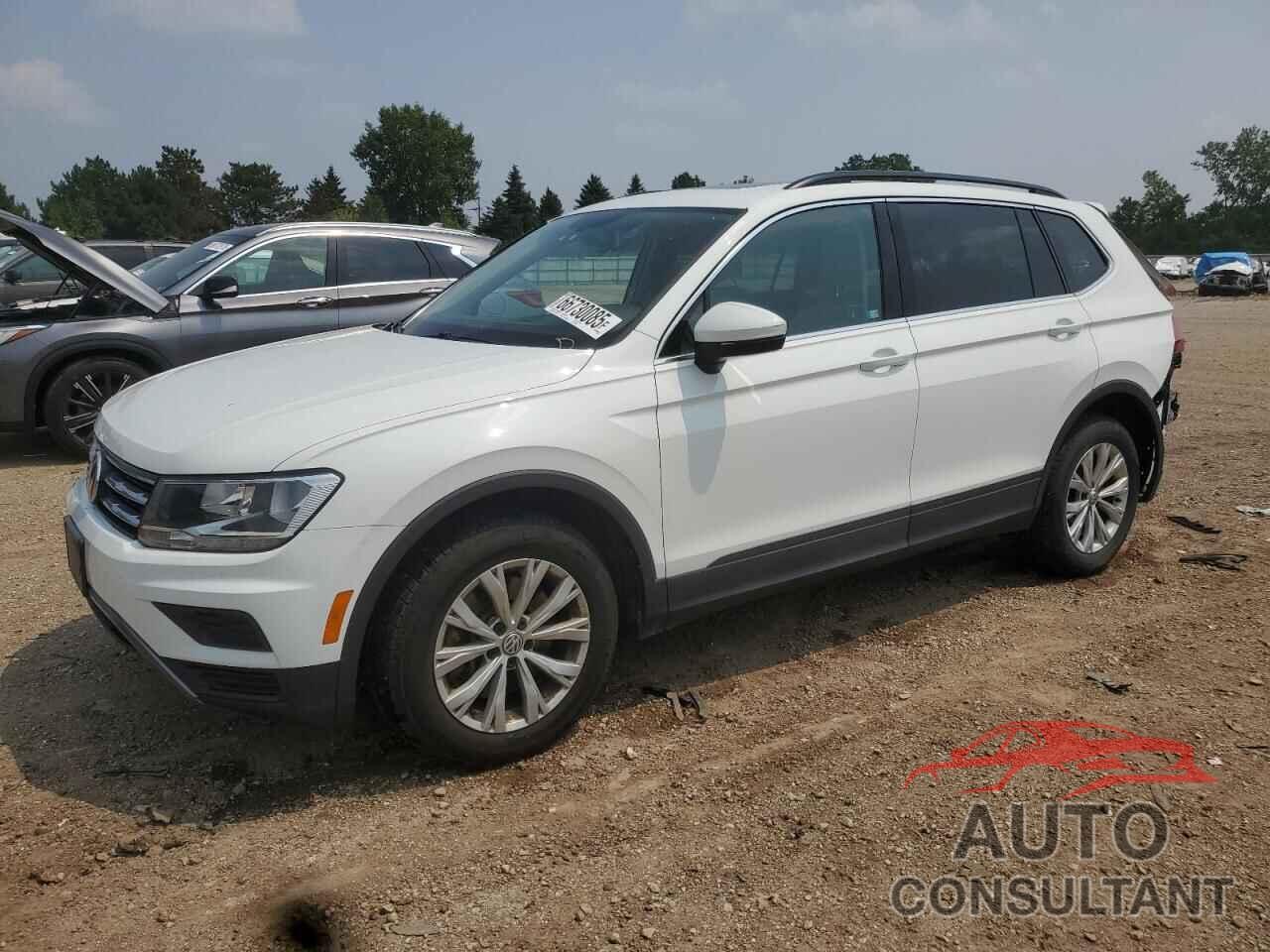 VOLKSWAGEN TIGUAN 2019 - 3VV2B7AX1KM139773