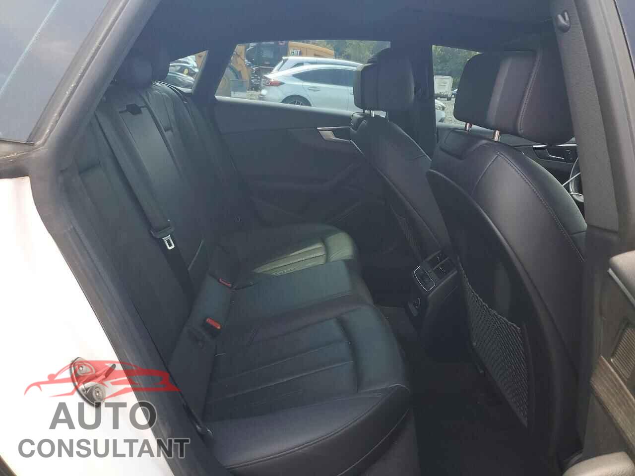 AUDI A5 2018 - WAUBNCF57JA117100