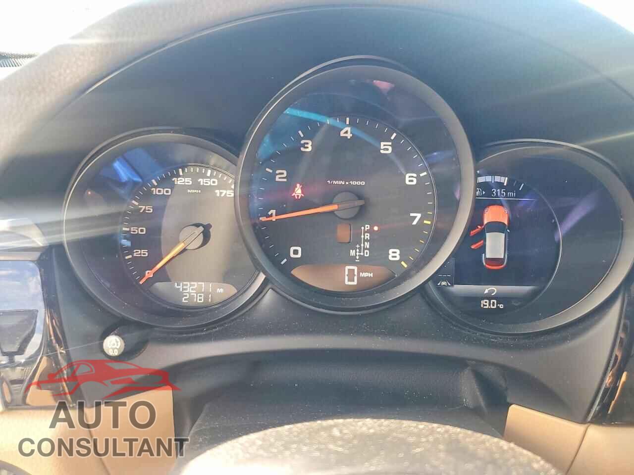 PORSCHE MACAN 2018 - WP1AA2A58JLB07111