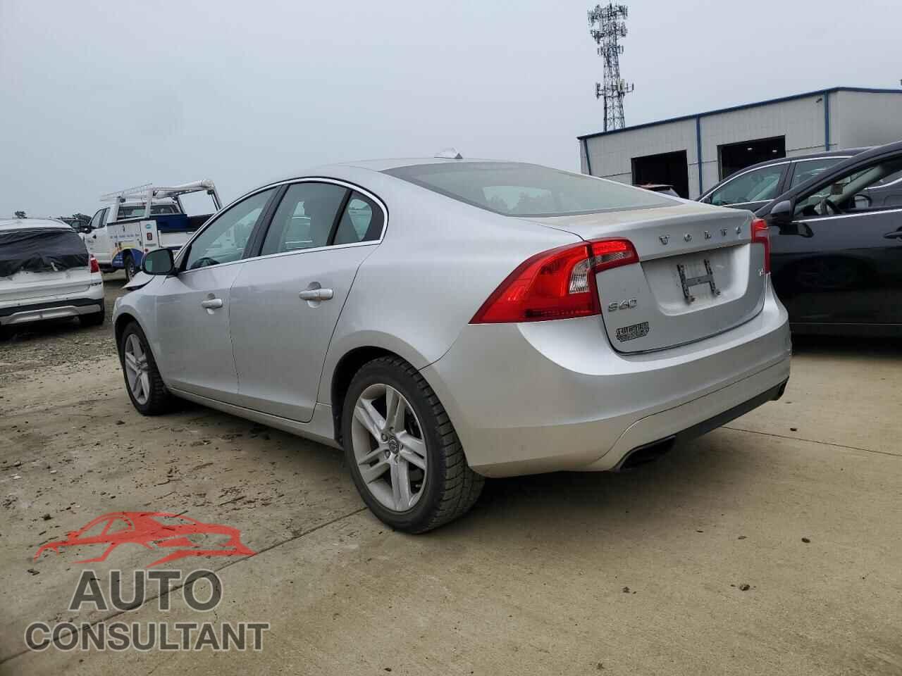 VOLVO S60 2014 - YV1612FS7E2296832