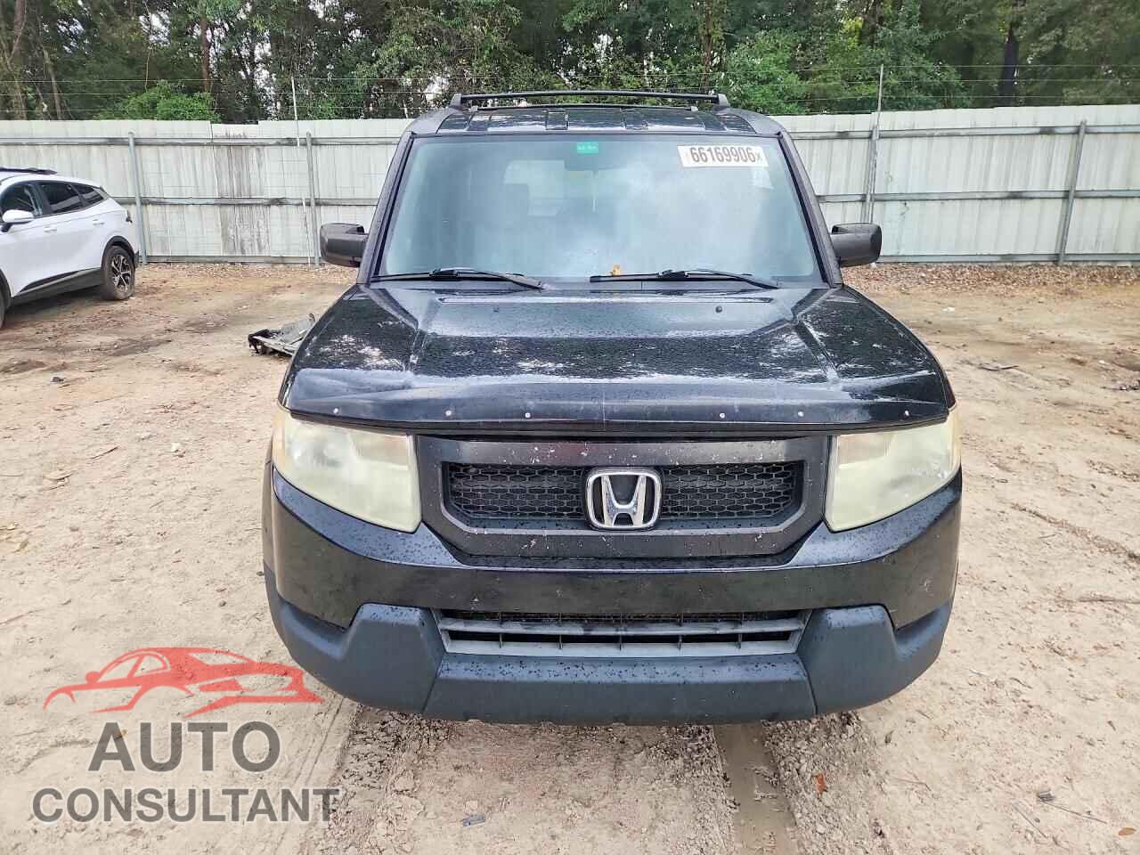 HONDA ELEMENT 2011 - 5J6YH2H34BL000200