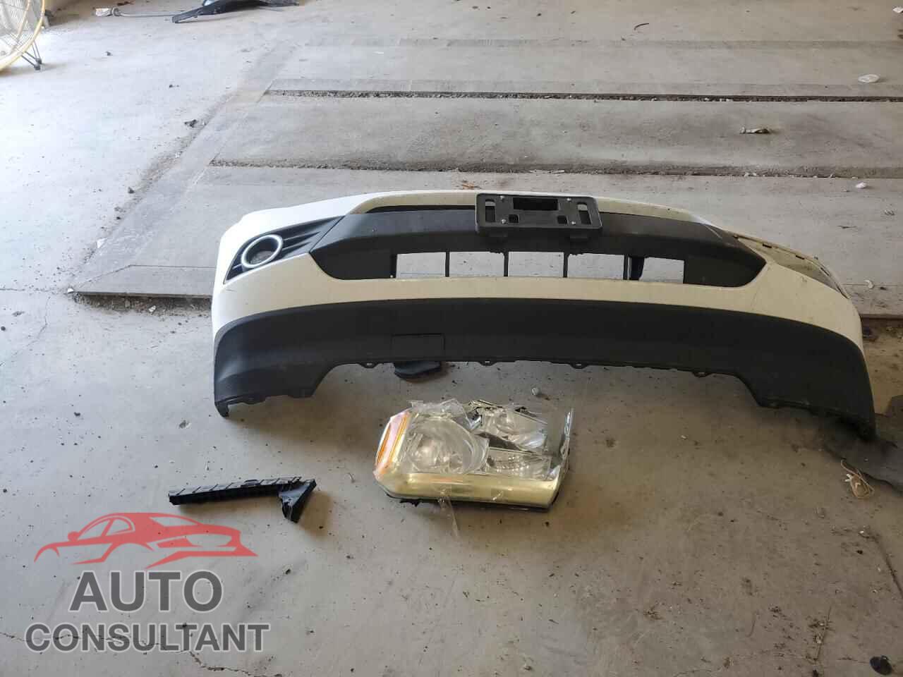 HONDA PILOT 2015 - 5FNYF4H31FB072262