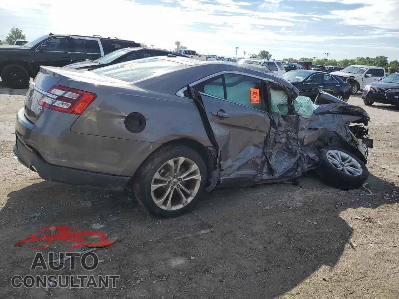 FORD TAURUS 2013 - 1FAHP2E81DG219948