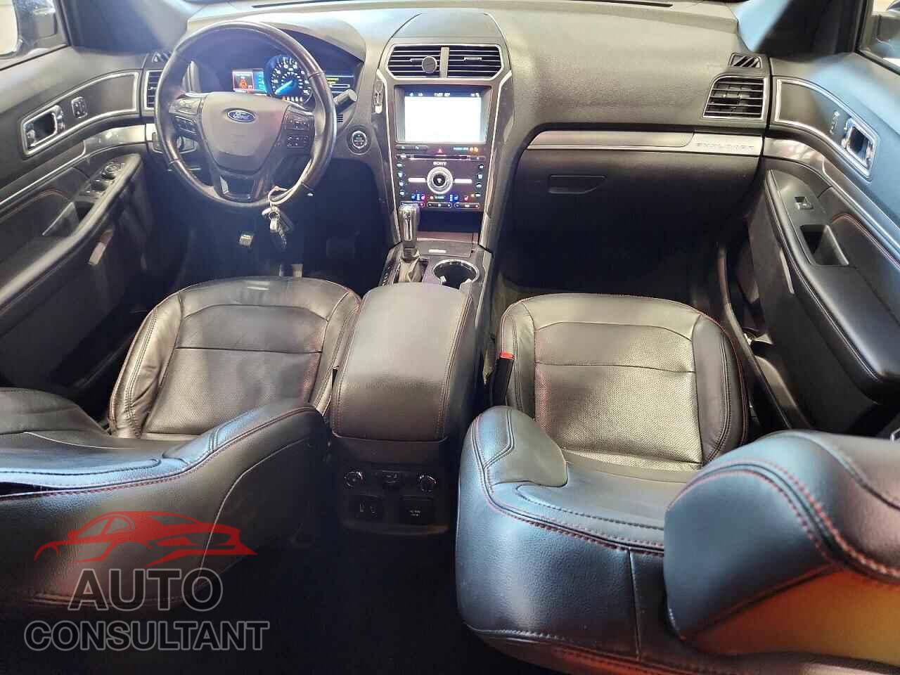 FORD EXPLORER 2018 - 1FM5K8GT9JGB05204